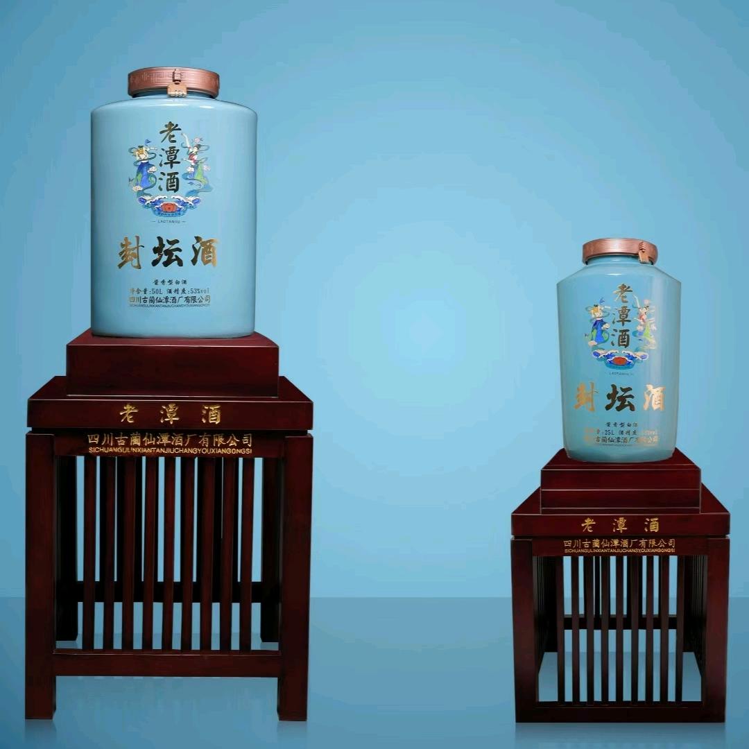 华哥！我姓李，你我相