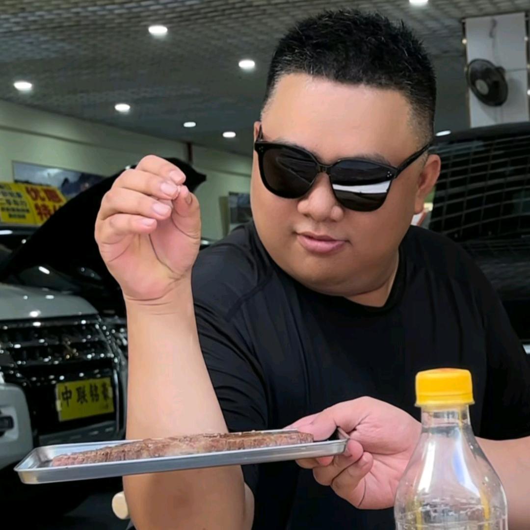 海南二炮亮说车作品号