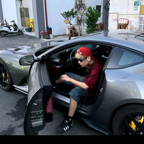 老公(❁´◡`❁)*✲ﾟ*