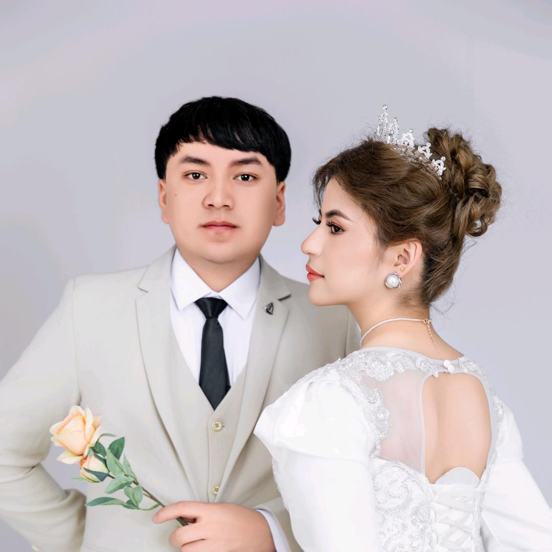 库车轻素栖花里江南御化妆品店官方号