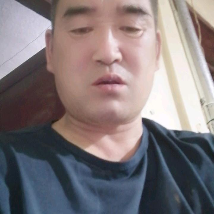 胡游乱窜的猪油饼