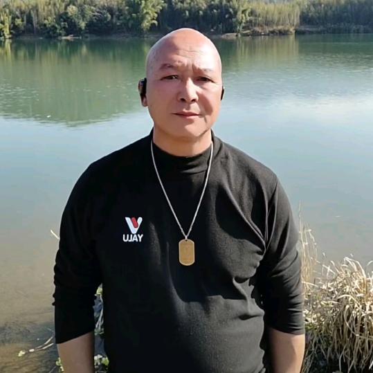 杨雄