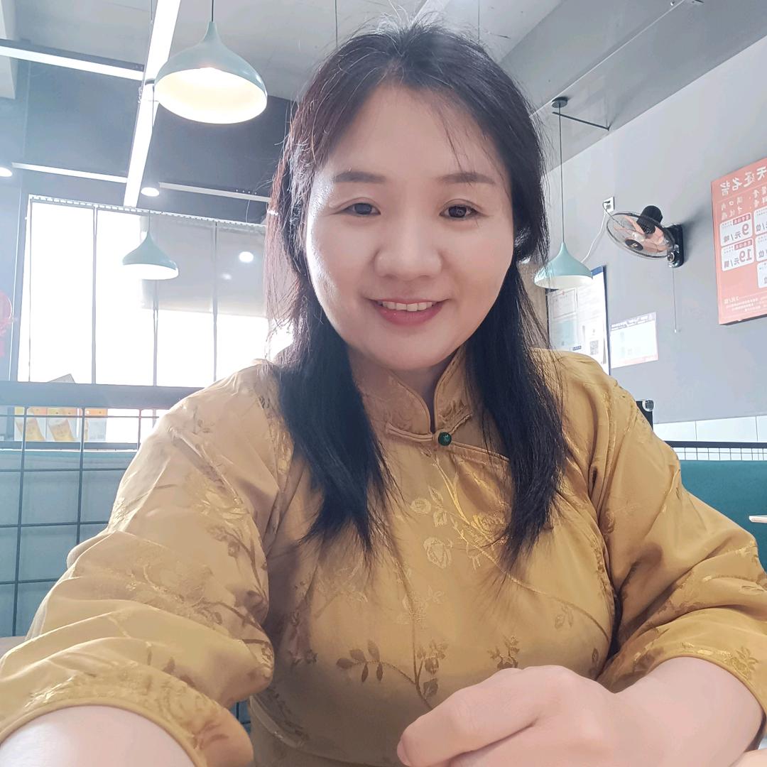 幸运女神黄姐，