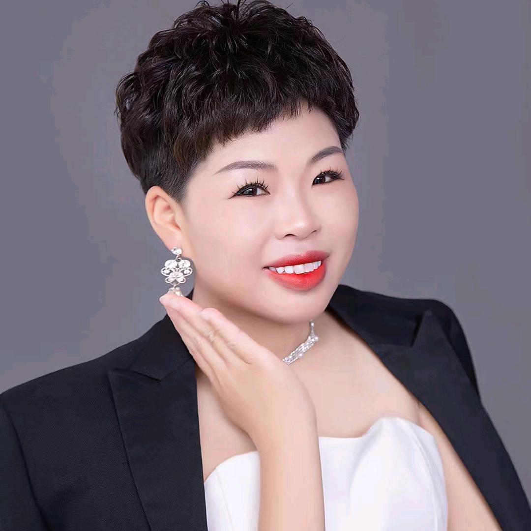 张 粉丽 🌹共享美容院