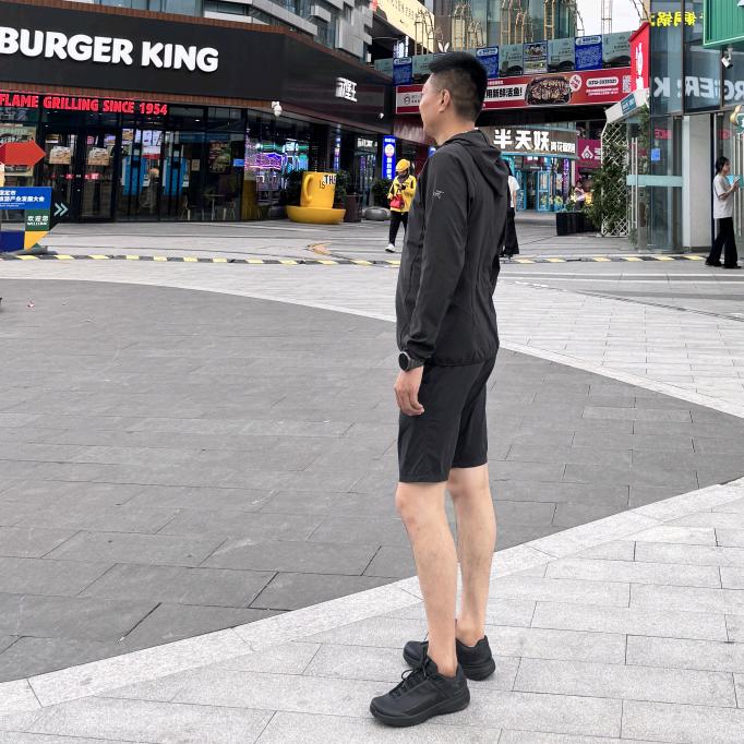 W.辉“”