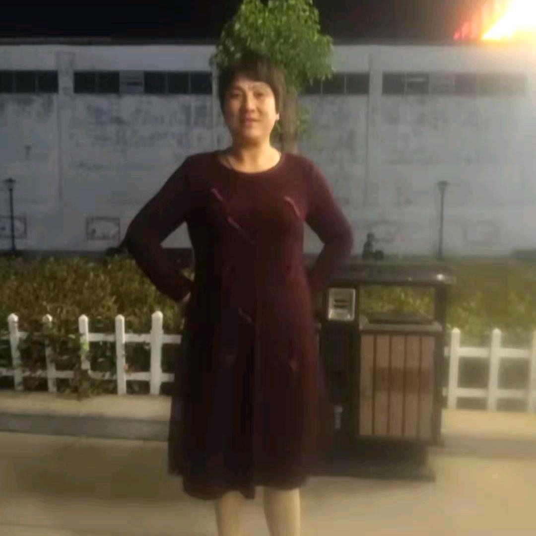 涛涛妈上午八点十分开播