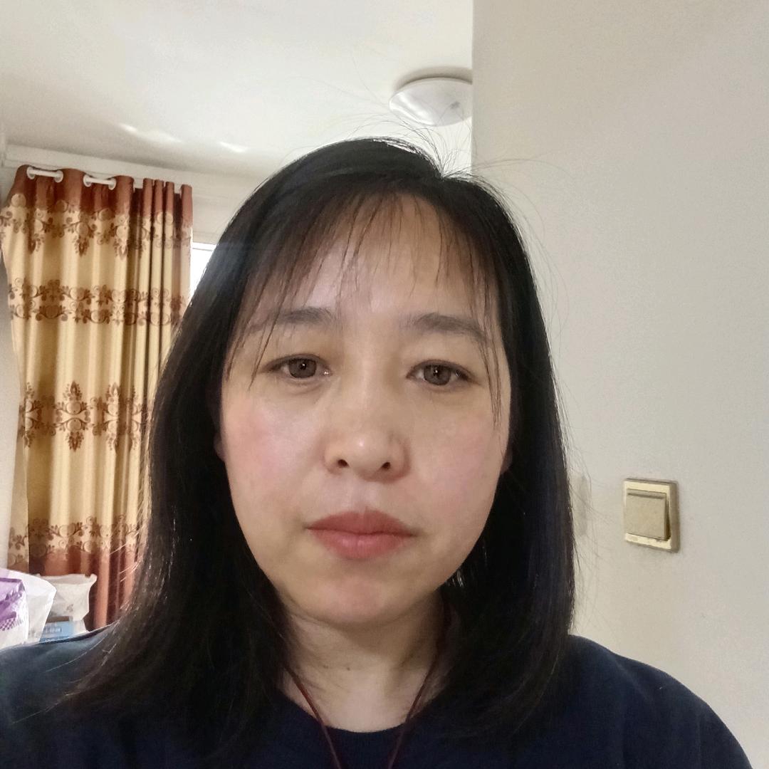 仨孩妈《东区小吃街灌汤臭豆腐》