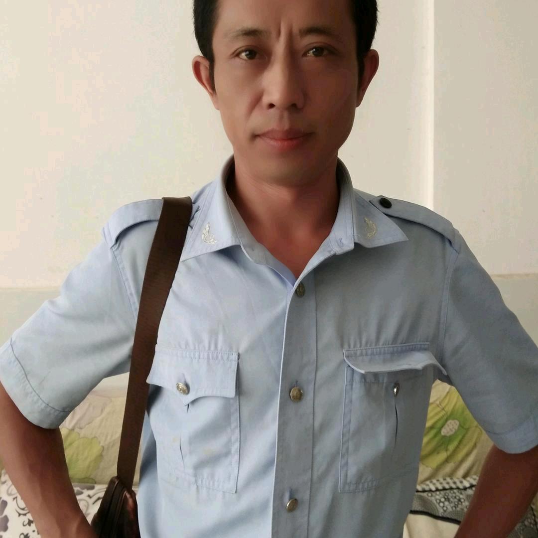 泡泡哥，1975/12/30💋💋