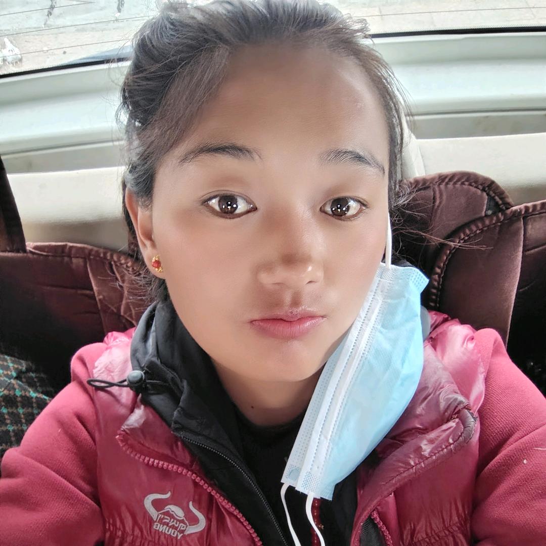 曲尼德庆