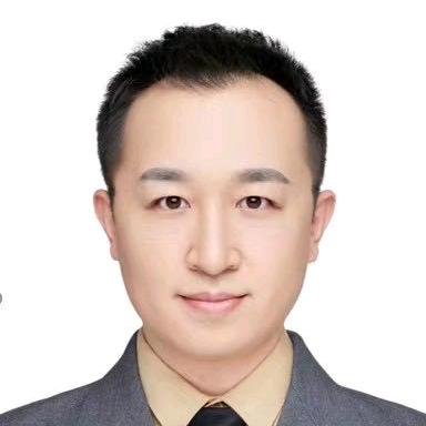 神经外科邱鹏