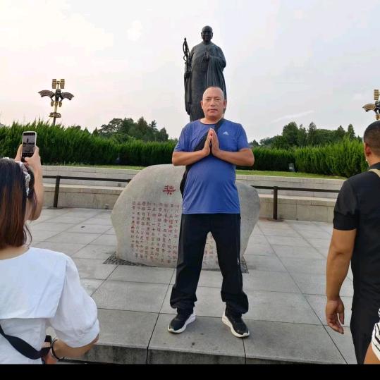 圣山之子林哥