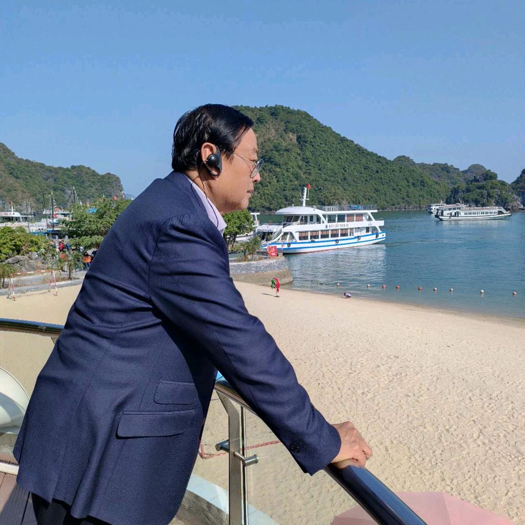曹先生@