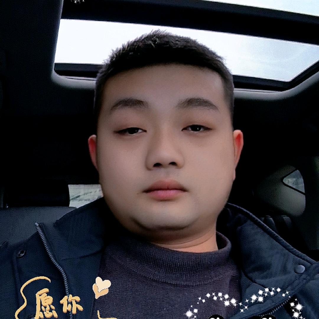 朝阳下的微笑