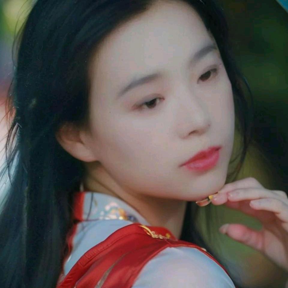 媚儿爱读书