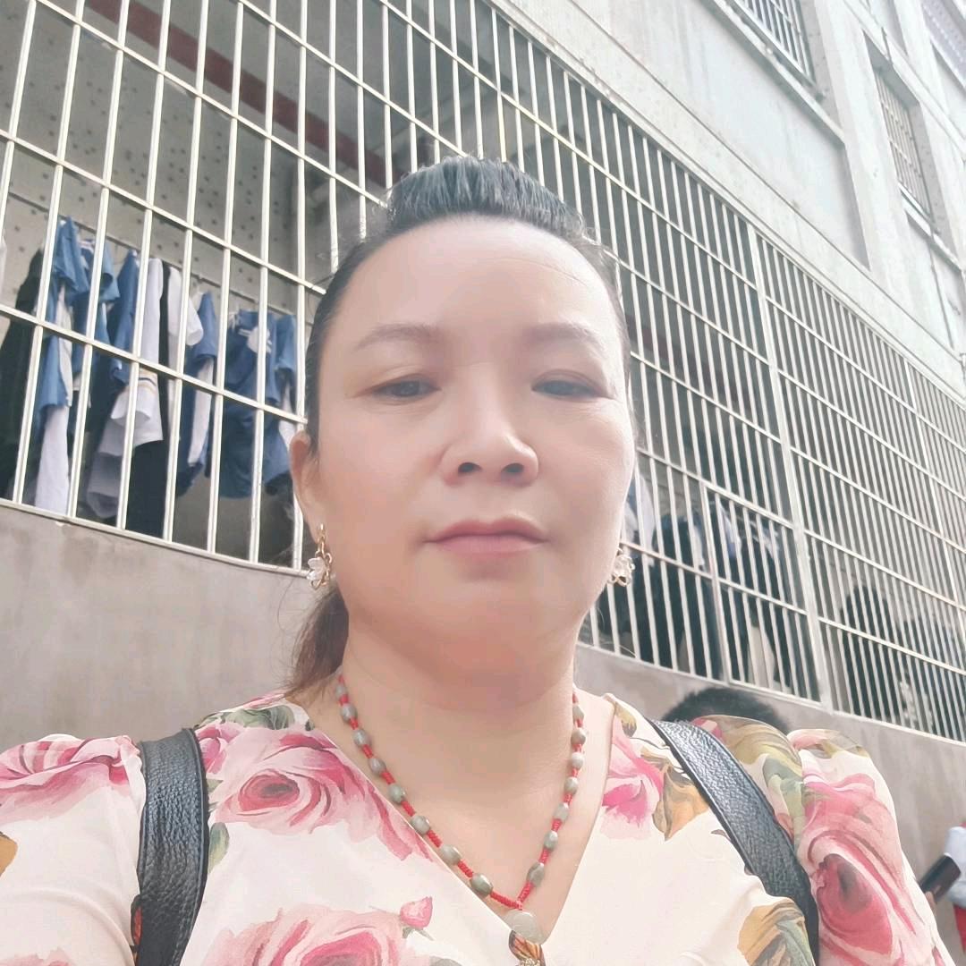 忙碌的女人