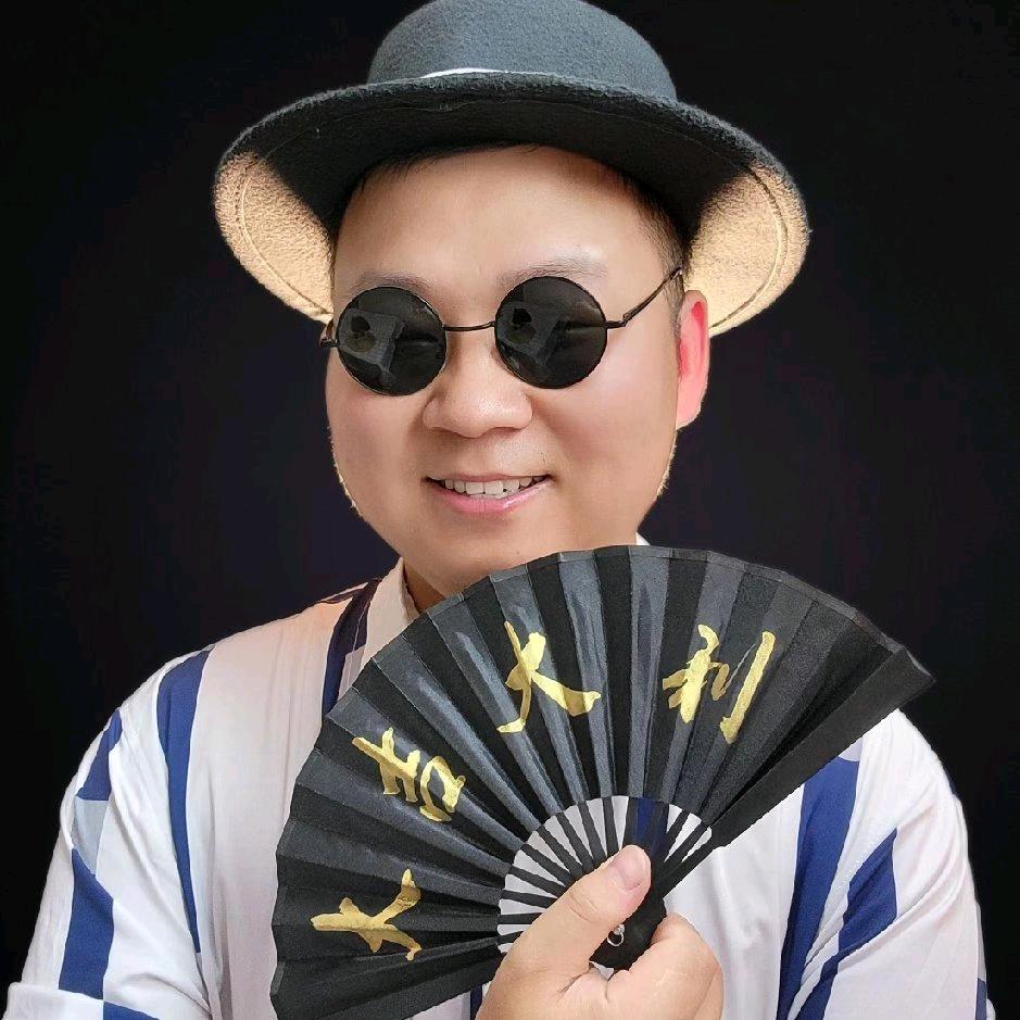 万州小毛子｜探店达人团长