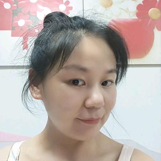 圆脸小娅