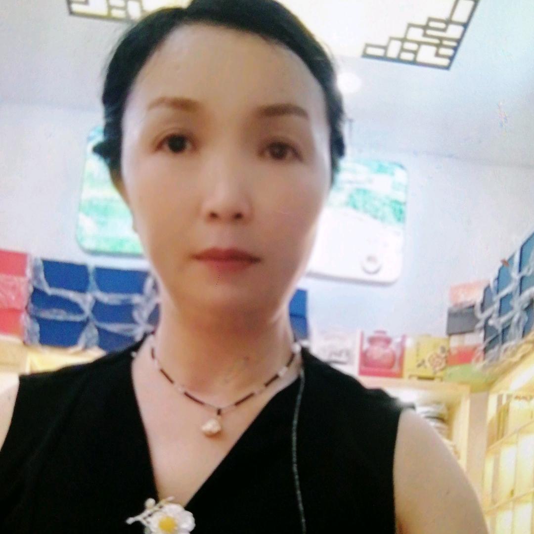 气质姐(大号下午1:10分开播）