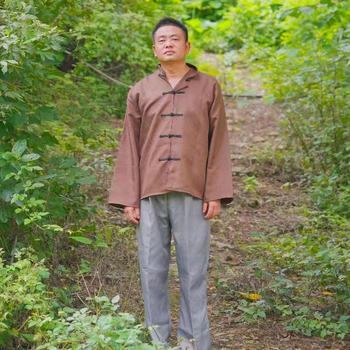 曹天吼是个农民