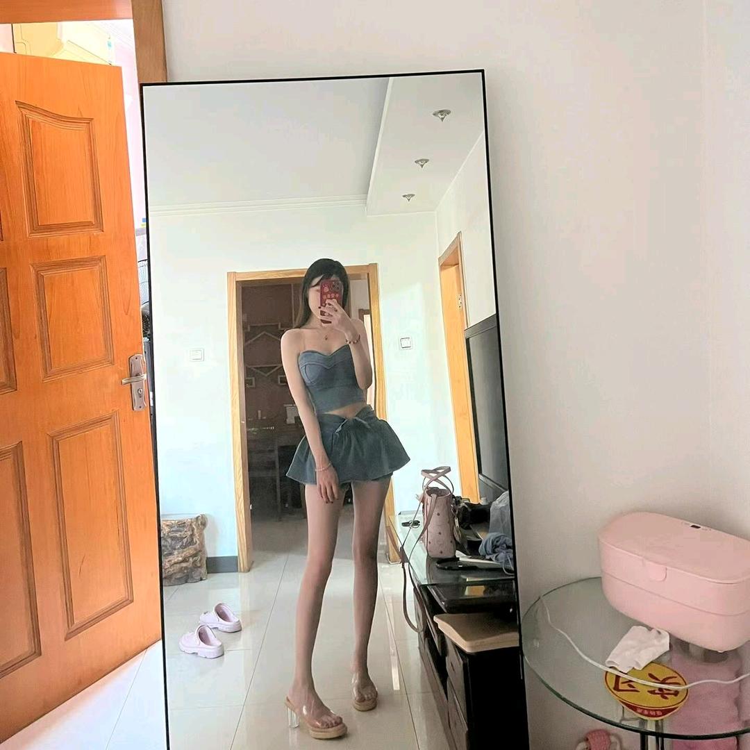 小哎