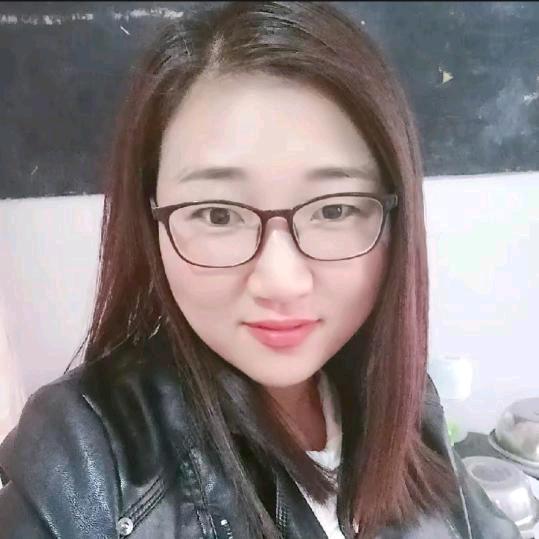 膨果峰-西红柿技术员陶姐