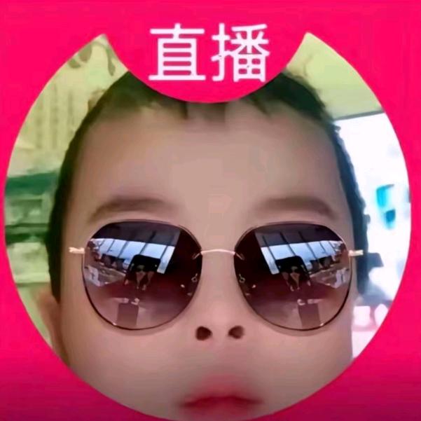 小辣条（超级美丽）