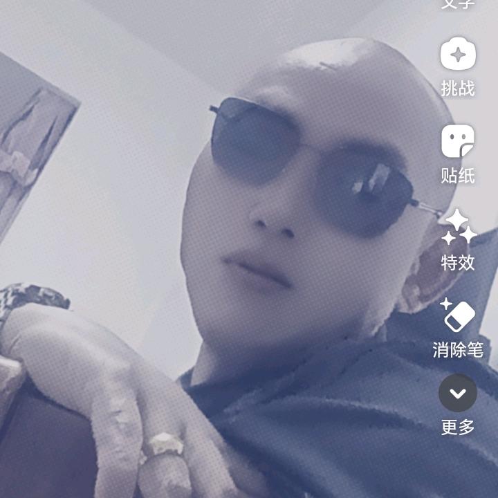 霸气震天你刘爷√