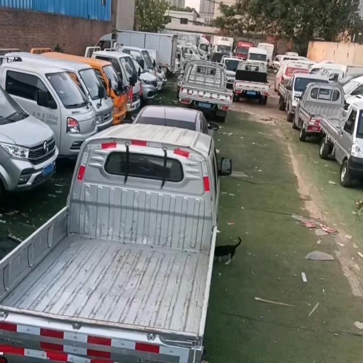 代卖西安二手货车