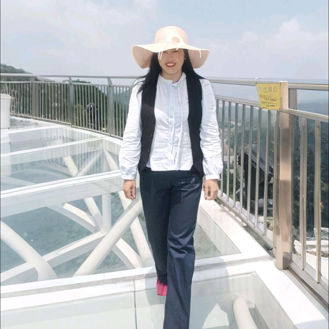 王小果