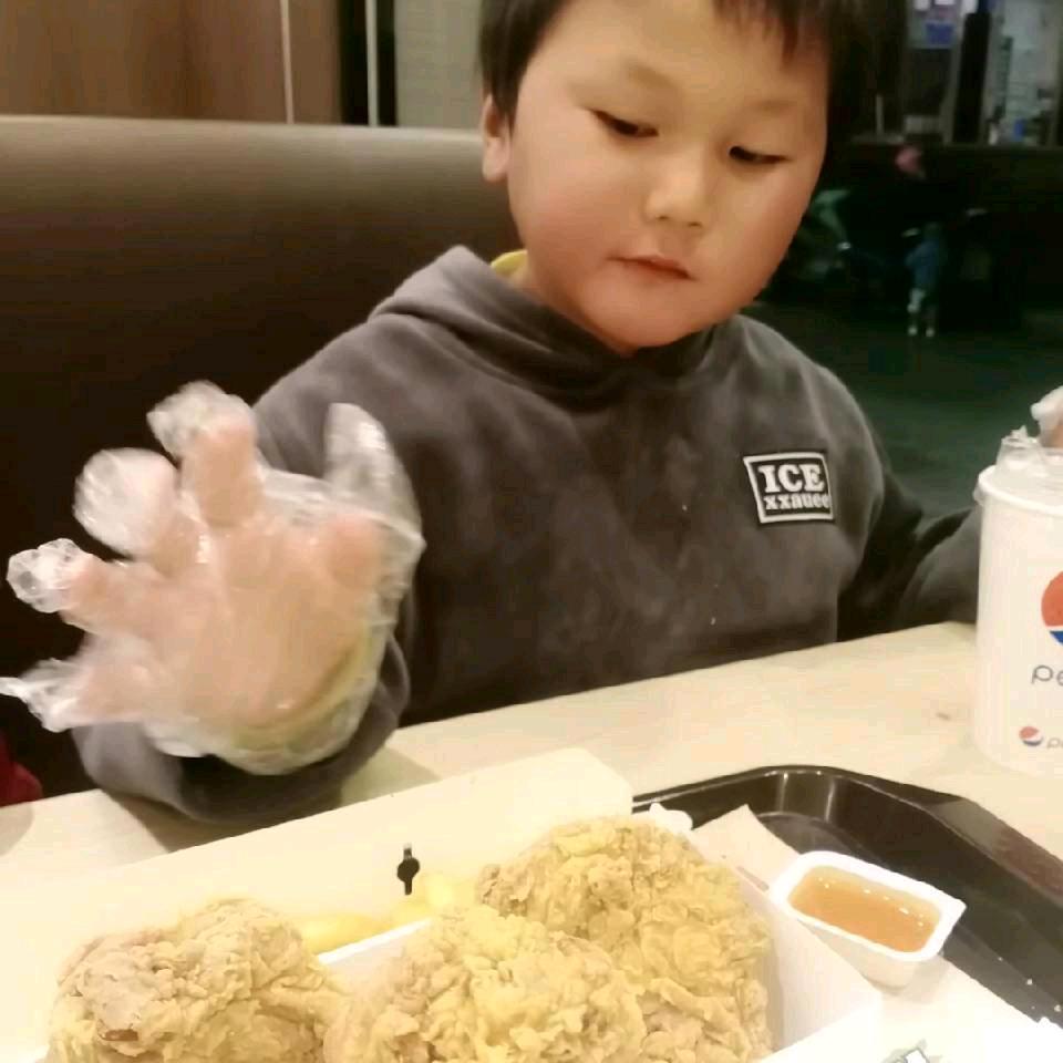 邱乐