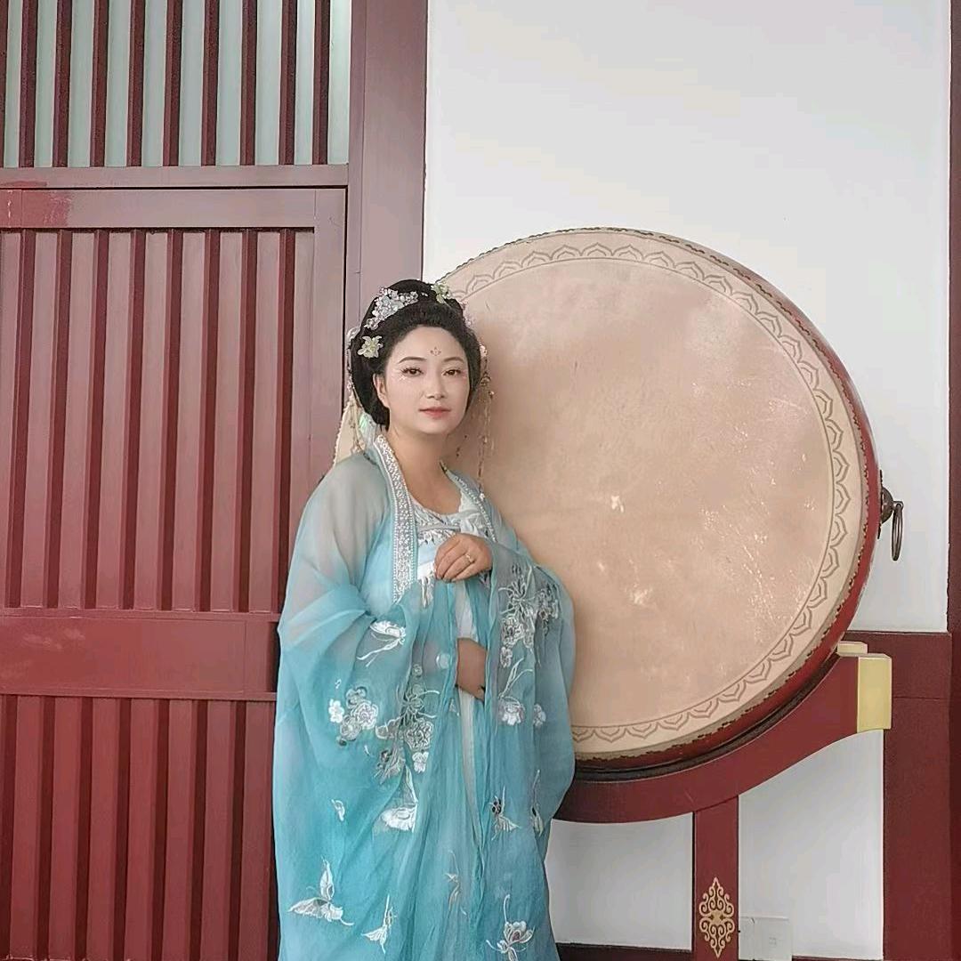 杜蜜月