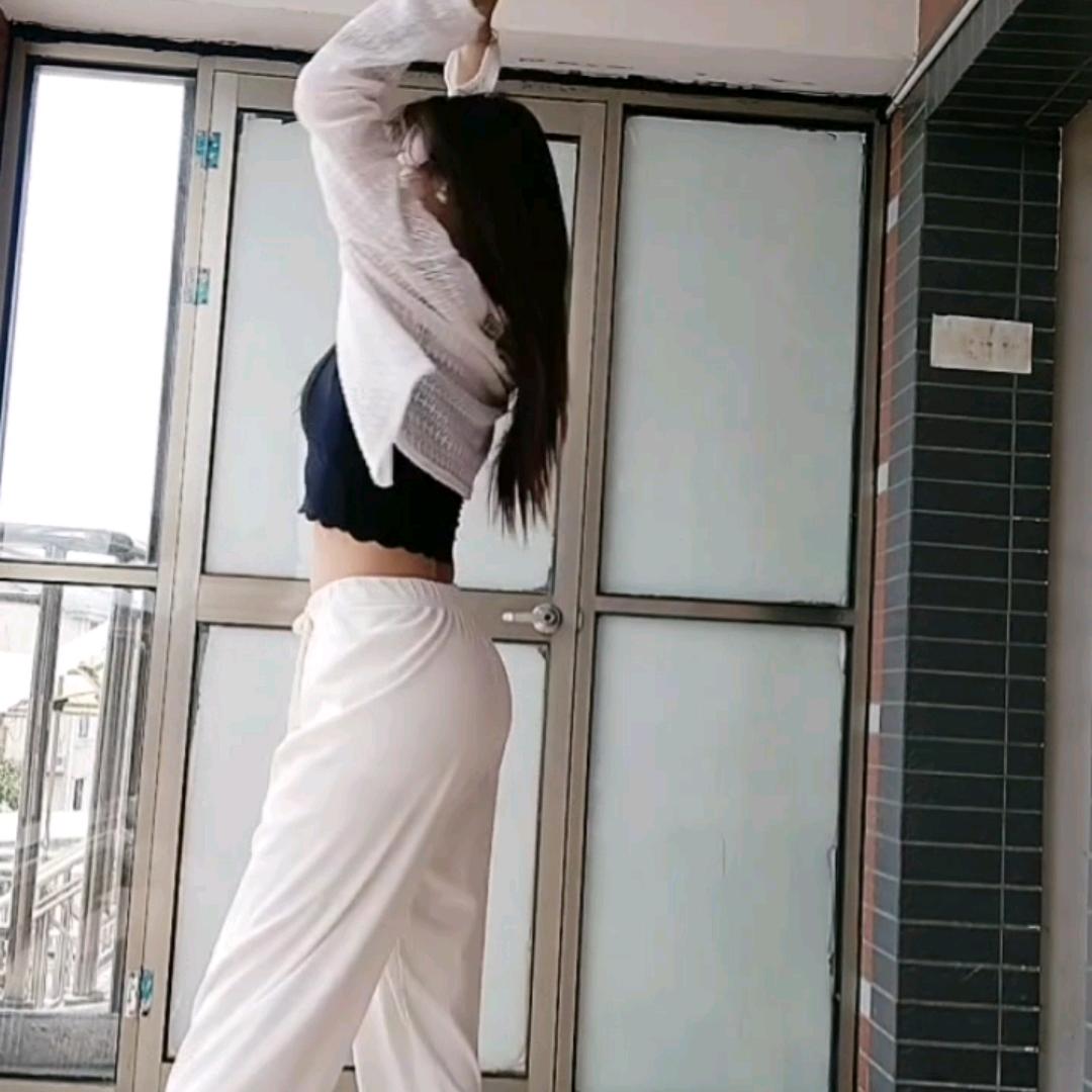 @小五爱蹦跶