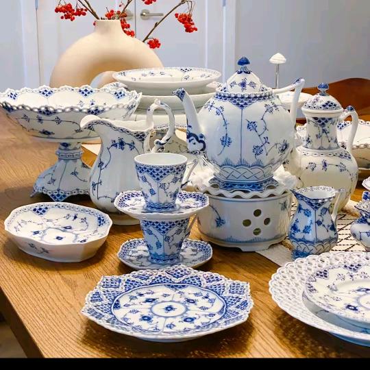 ToM阿泉一全球名瓷好物百货潮选坊