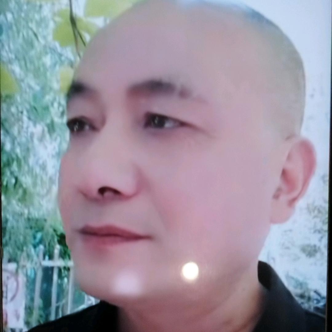 阳光男人
