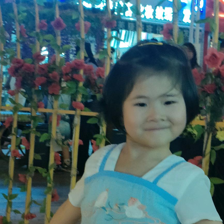 格尔木爱的礼物蛋糕