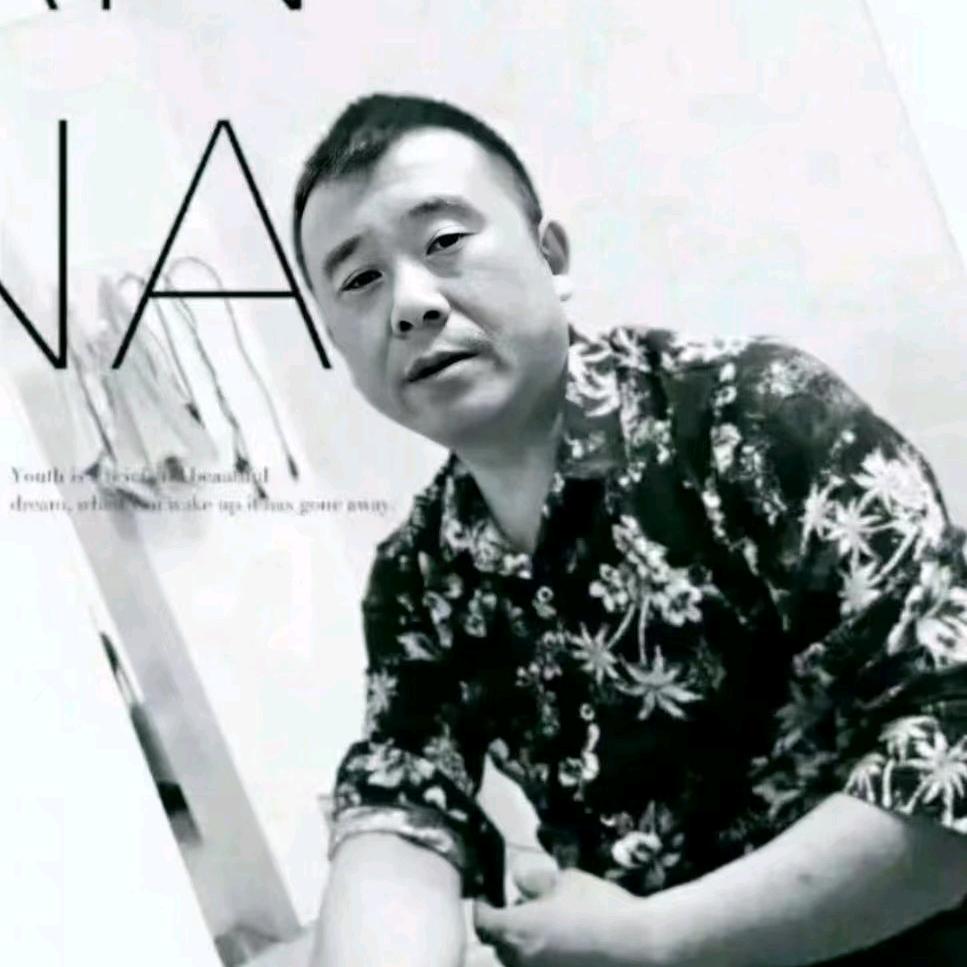 忧愁刻在光阴里