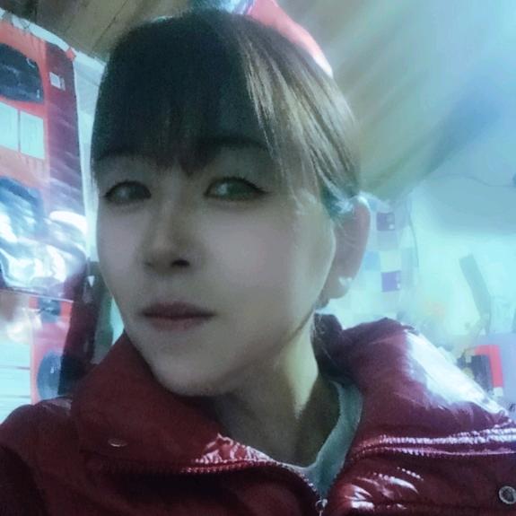 李丽