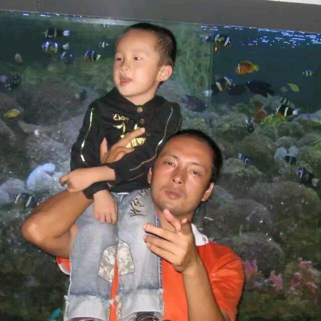 大胡子在娱乐