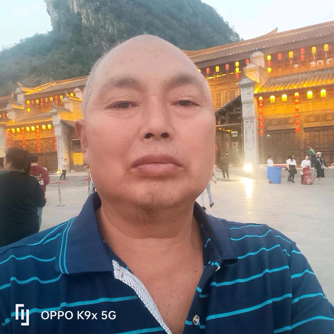 🇨🇳峰林、流浪哥🚩