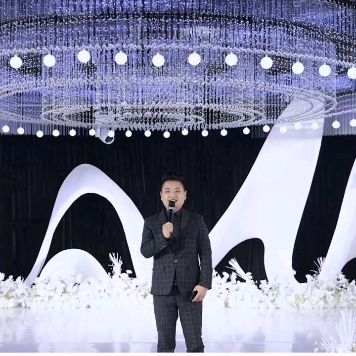 👉🏻主持人阿兵—记录美好生活