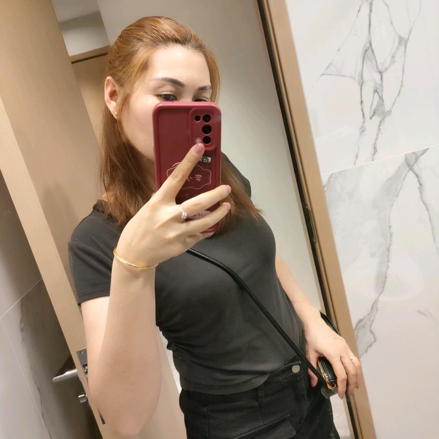 芳芳~