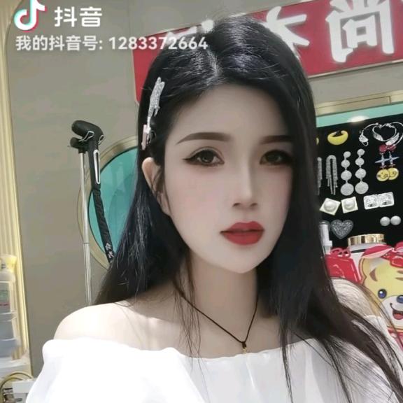 欣欣凤儿