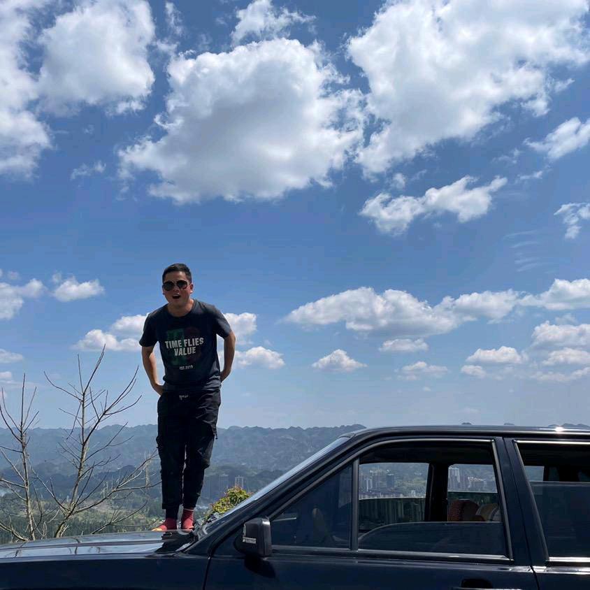 汤盆盆二手车
