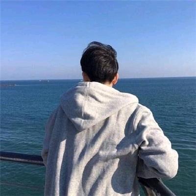 小飞哥╰¹⁵⁶⁷