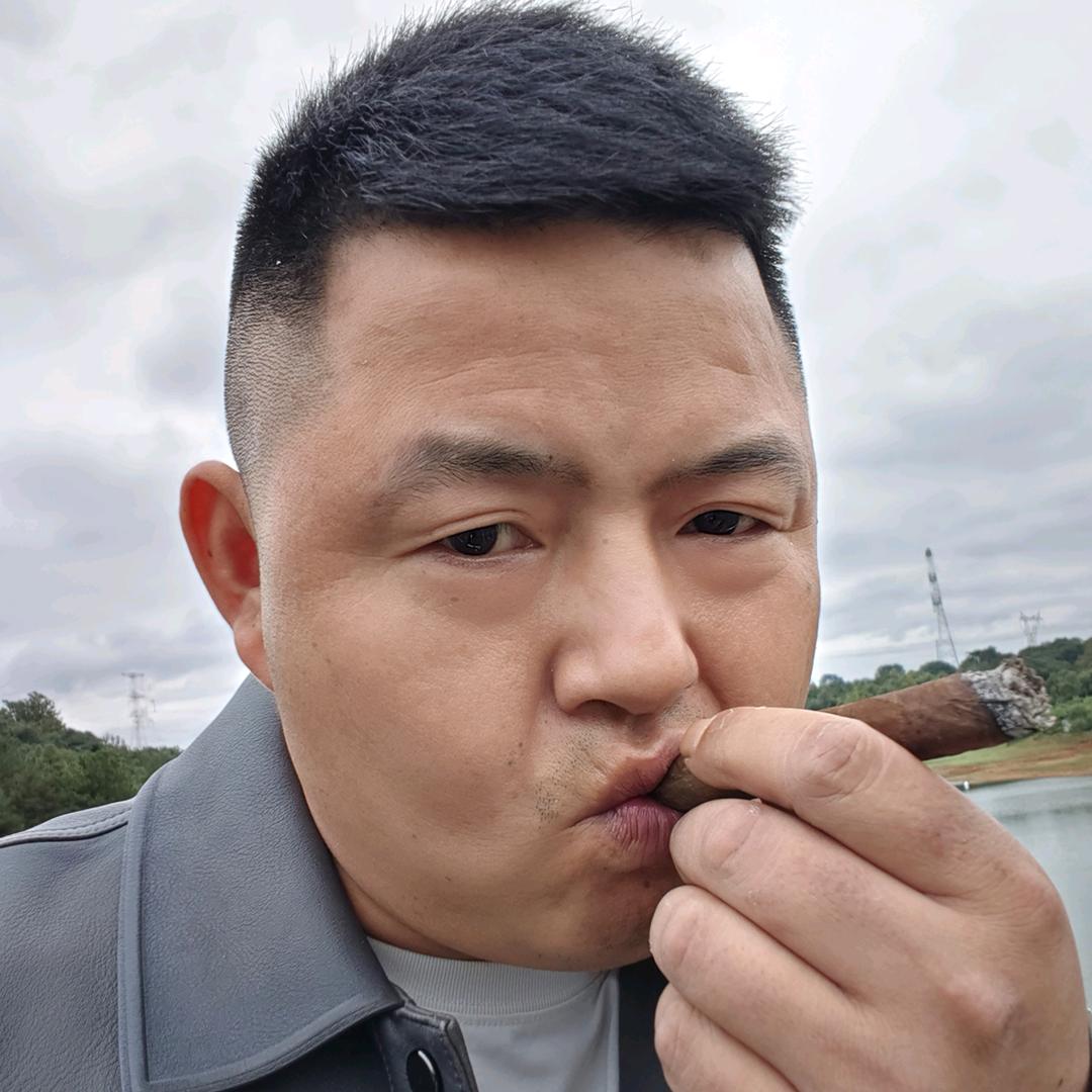 专业门窗安装吊运