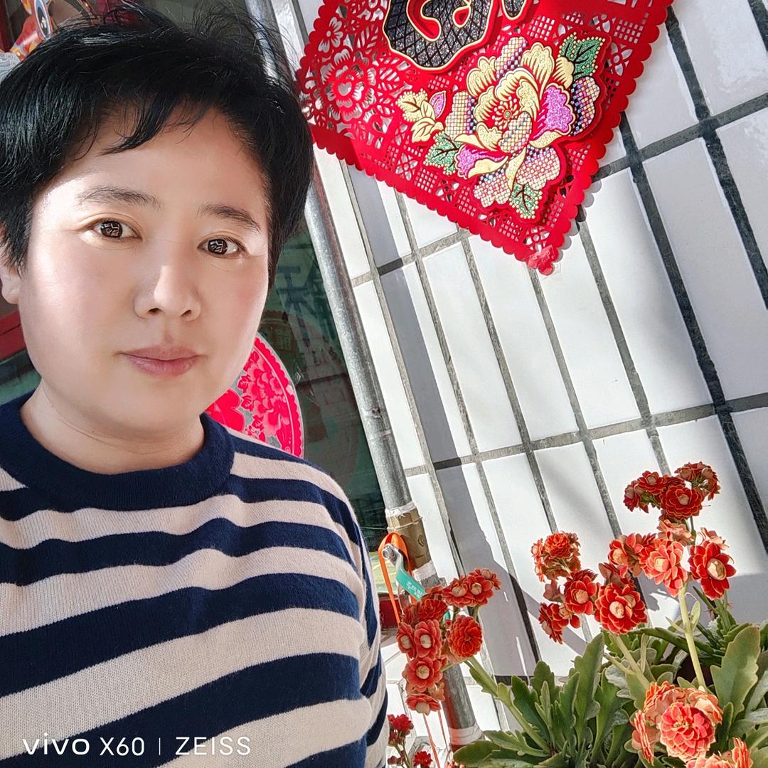 《留念》素萍