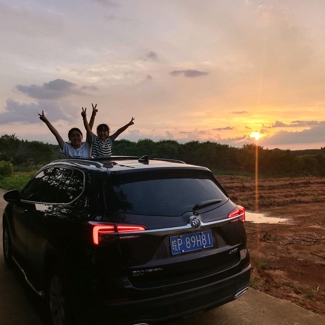 宇发鞋业。私人订制