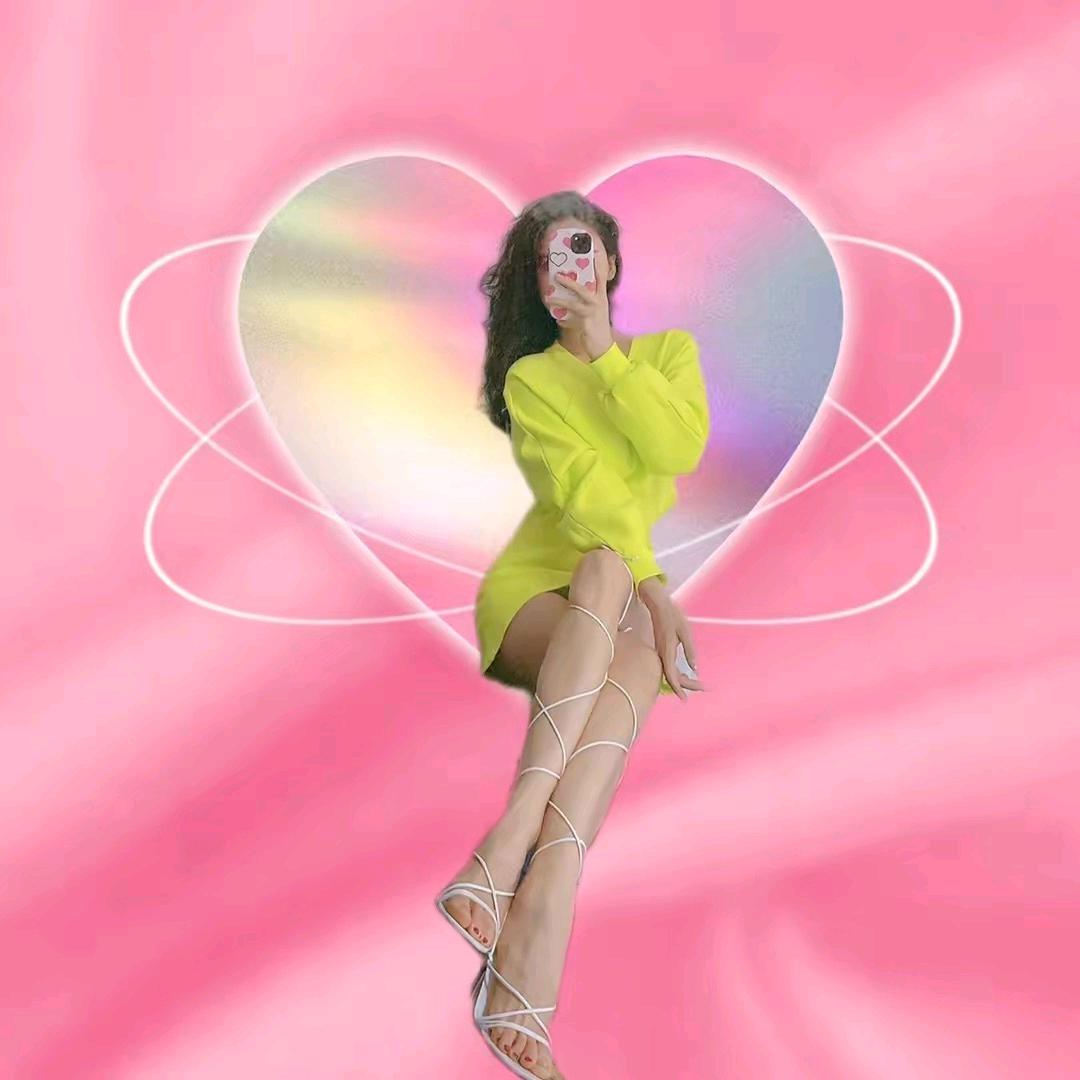 八月🎀