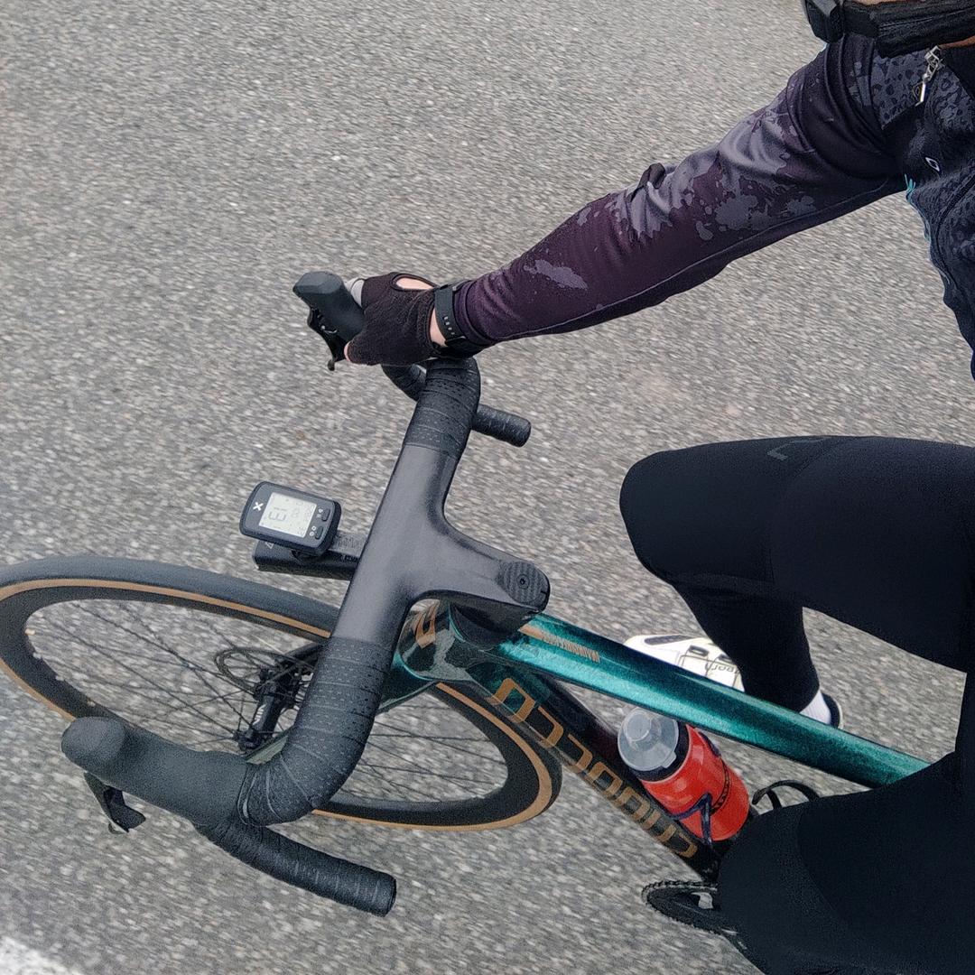 心思都在骑车上