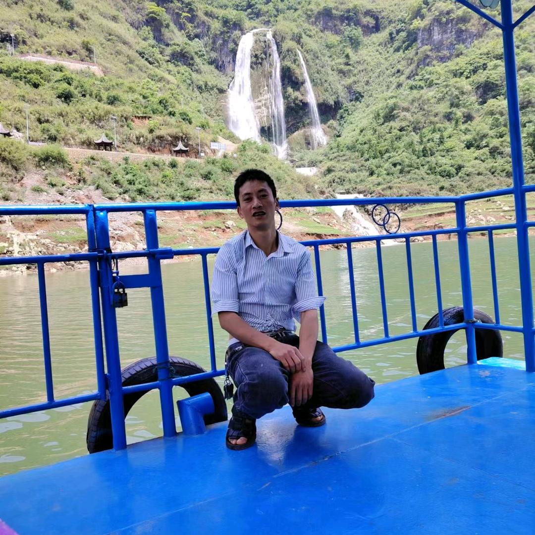 小张！木匠出售加工本地杉棺木